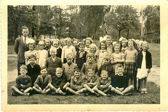 Het 3de studiejaar van meester François in 1950 - Overpelt