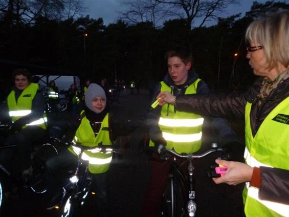 Het belang van fluohesjes - Lommel