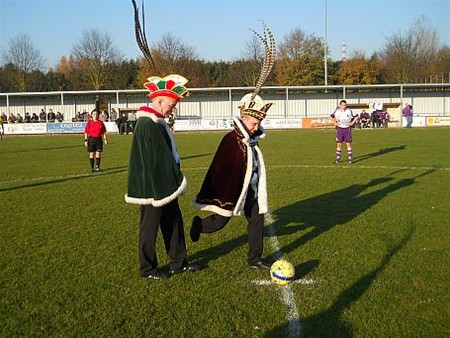 Het kwam door die bal - Neerpelt