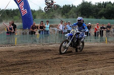 Het motorrijderscircus kampeert in Lommel - Lommel