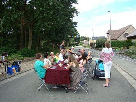 Het was weer gezellig in de Kraanstraat - Overpelt
