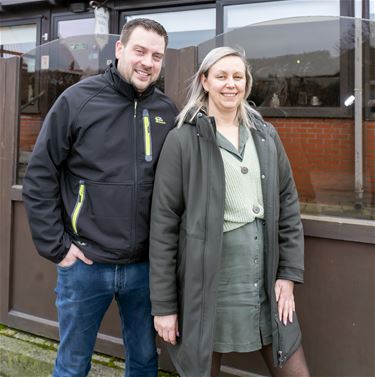 Steven en Wendy openden Heuvelhof opnieuw - Lommel