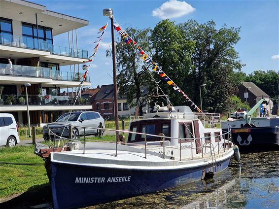 Historisch schip te zien in Leopoldsburg - Leopoldsburg