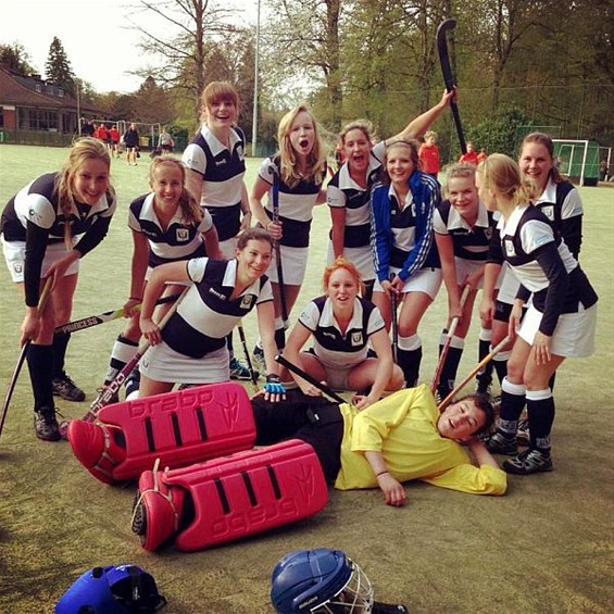 Hockey: winst voor Phoenixdames - Neerpelt