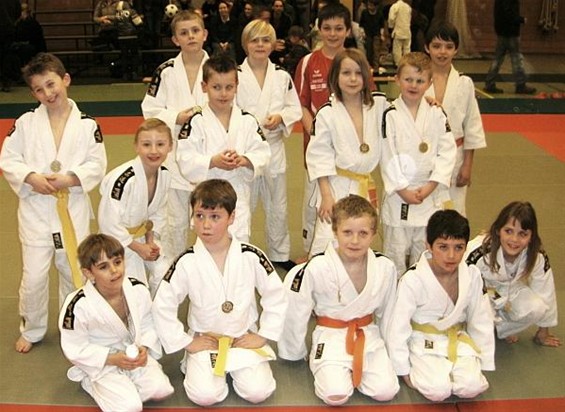 Honderdtal judoka's op 'oefenrandori' - Hamont-Achel