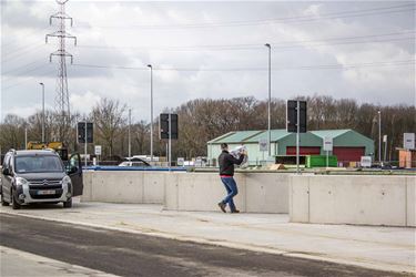 Huisvuilzakken bij hitte naar containerpark - Beringen