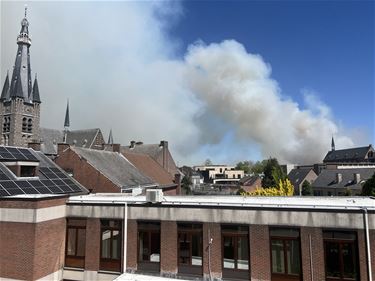 Hulp uit Limburg voor brand in Weert - Beringen & Leopoldsburg