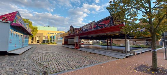 In Neerpelt is de oktoberkermis gearriveerd - Pelt