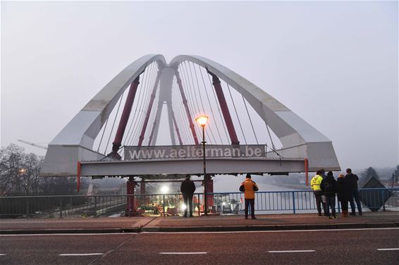 Indrukwekkende brug - Beringen