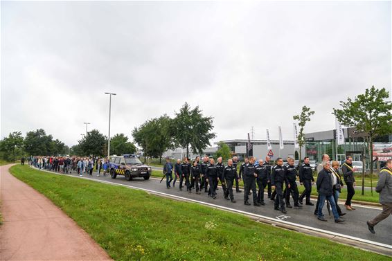 Ingetogen stille mars voor Chris en Benni - Beringen