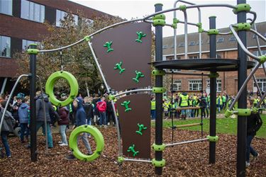 Inhuldiging nieuw speeltuig De Buiteling - Beringen