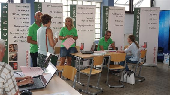 Inschrijvingen voor het volwassenenonderwijs - Lommel