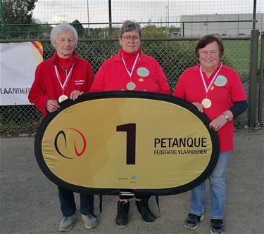 Inter Lommel Petanque heeft prov. kampioen triplet - Lommel