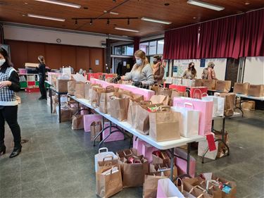 Interculturele Raad zorgt voor kerstpakketjes - Beringen