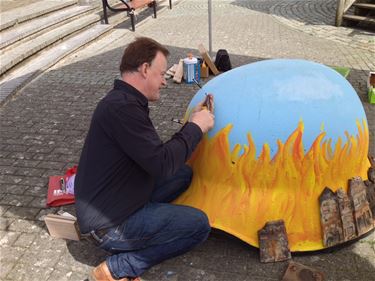 Ivo Henkens werkt mee aan 'Lummen brandt' - Beringen