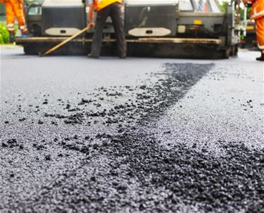 Jaarlijks onderhoud gemeentewegen van start - Bocholt