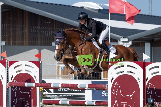 Jana Wargers met Zodiac D in Sentower Park - Bocholt