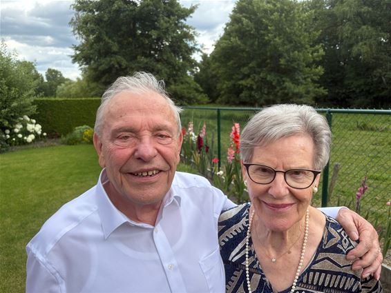 Jean en Liliane vieren diamanten huwelijk - Pelt