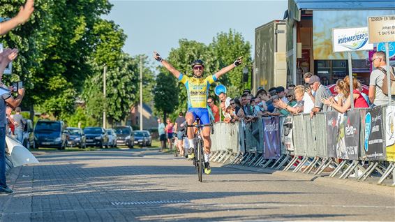 Jelle Mannaerts hervat met een zesde plaats - Lommel