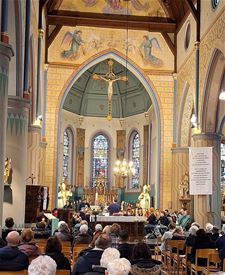 Jeugdfanfare luisterde misviering op - Hamont-Achel