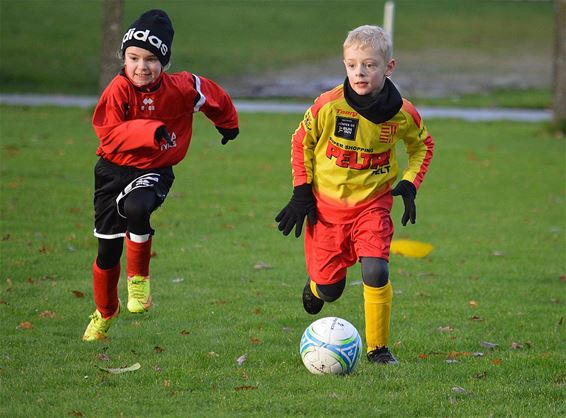 Jeugdvoetbal bij SV Breugel - Peer