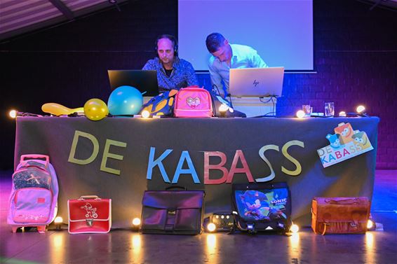 Kabassfest zet scholengemeenschap in de bloemetjes - Lommel