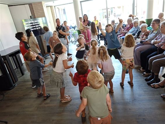 Kadees en bewoners in beweging - Oudsbergen