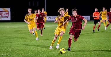 Kadijk wint van Thes B - Pelt