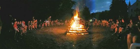 Kampafsluiting van KSA met bonte avond - Lommel