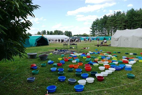 Kamperen met een groep van 180... - Neerpelt