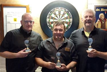 Kampioenen bij dartsclub 't Blökske - Neerpelt