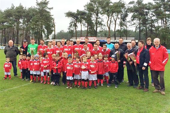 Kampioenenviering bij Kattenbos - Lommel