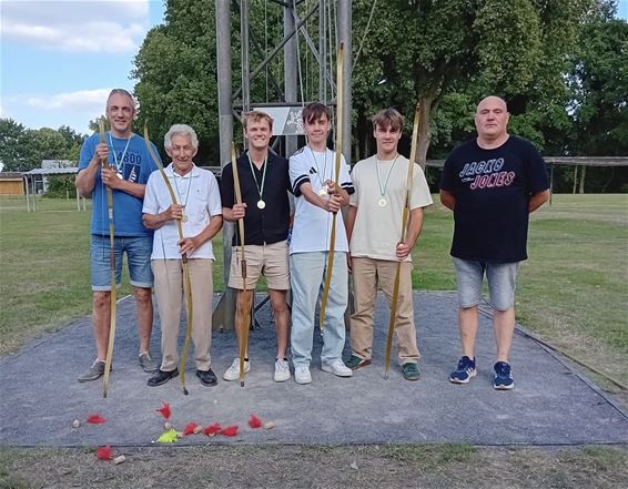 Kannibaal van Paal wint vriendenschieting Tervant - Beringen