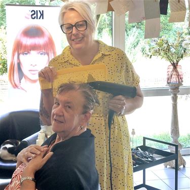 Kapsalon MJ sluit na 43 jaar de deuren - Pelt