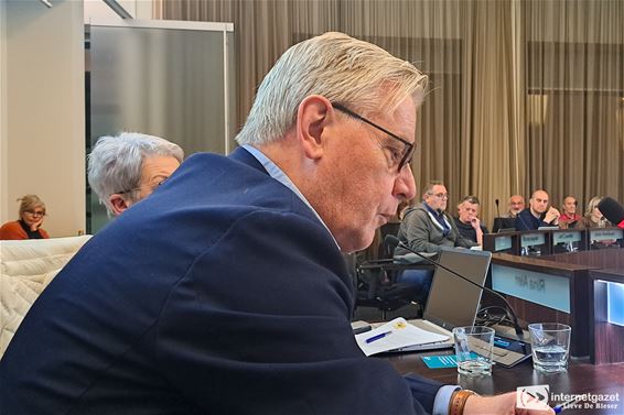 Karel Wieërs neemt afscheid van gemeenteraad - Lommel