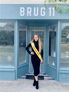 Karen Jansen dingt mee naar kroon Miss Limburg - Lommel