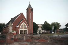 Kerk Kattenbos sluit de deuren - Lommel