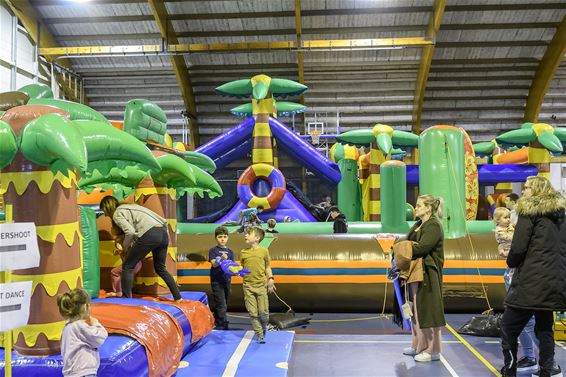 Kerstfun in Koerselse sporthal - Beringen