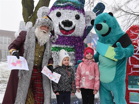 Kerstman maakt ronde in Beringen - Beringen