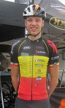 Kevin Panhuyzen MTB-kampioen van Benelux - Peer