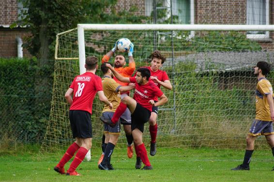 KFC Anadol A - KVV Stal Sport Reserven: 1-4 - Beringen