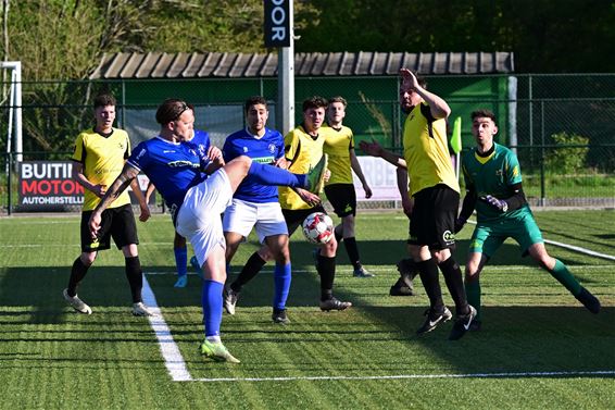 KFC Paal-Tervant Night: dubbel voetbalplezier - Beringen