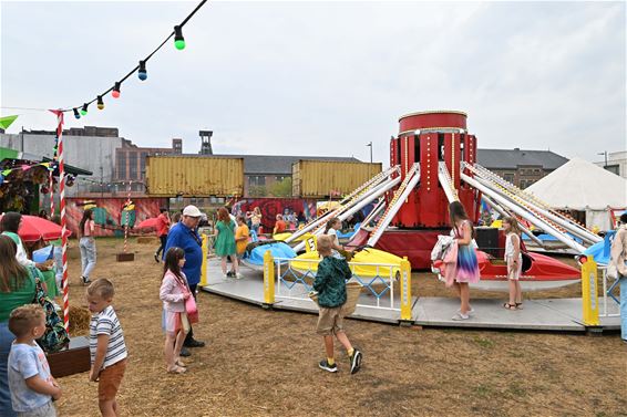 Kids on the block: tieneravonturen in de cité - Beringen