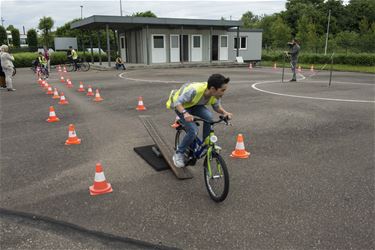 Kinderen De Brug in verkeerspark Beverlo - Beringen