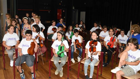 Kinderen tonen talent in Ukelilaproject - Beringen