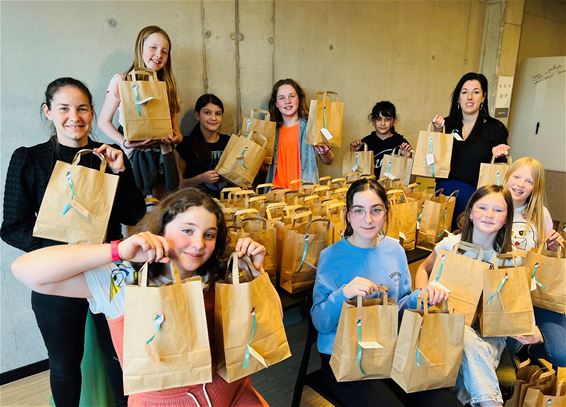 Kindergemeenteraad in actie voor het goede doel - Beringen