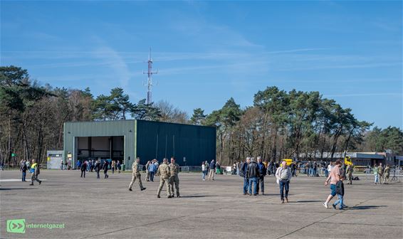 Basis Kleine-Brogel zette de deuren open - Peer