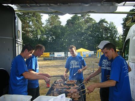 KLJ viert feest - Overpelt