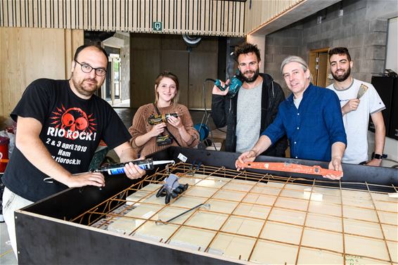 Klussen naar de laatste rechte lijn! - Beringen