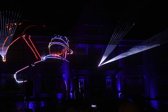 Knappe lasershow voor 30 jaar mijnsluiting - Beringen